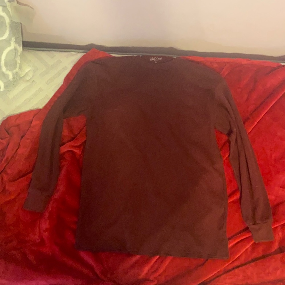 Women’s long sleeve maroon waffle tee